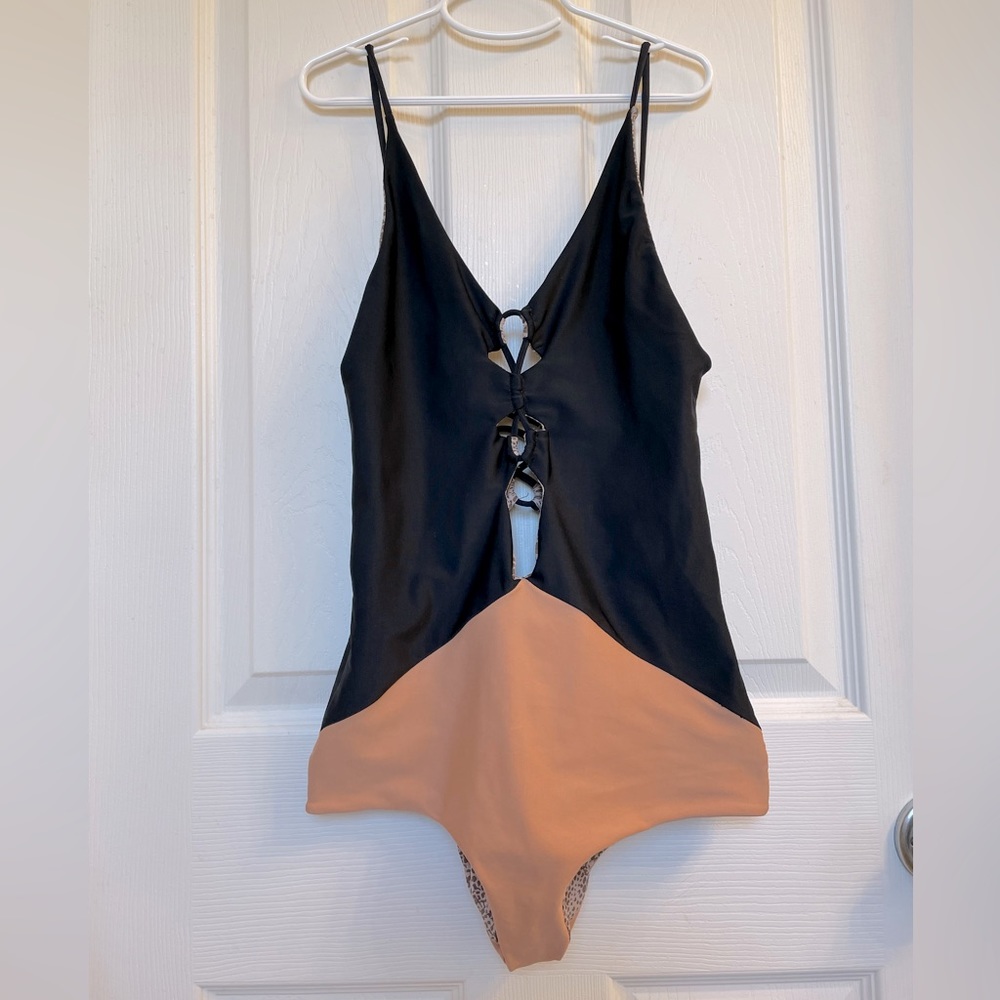 Acacia Kokomo Reversible One-Piece Swimsuit, Size Small